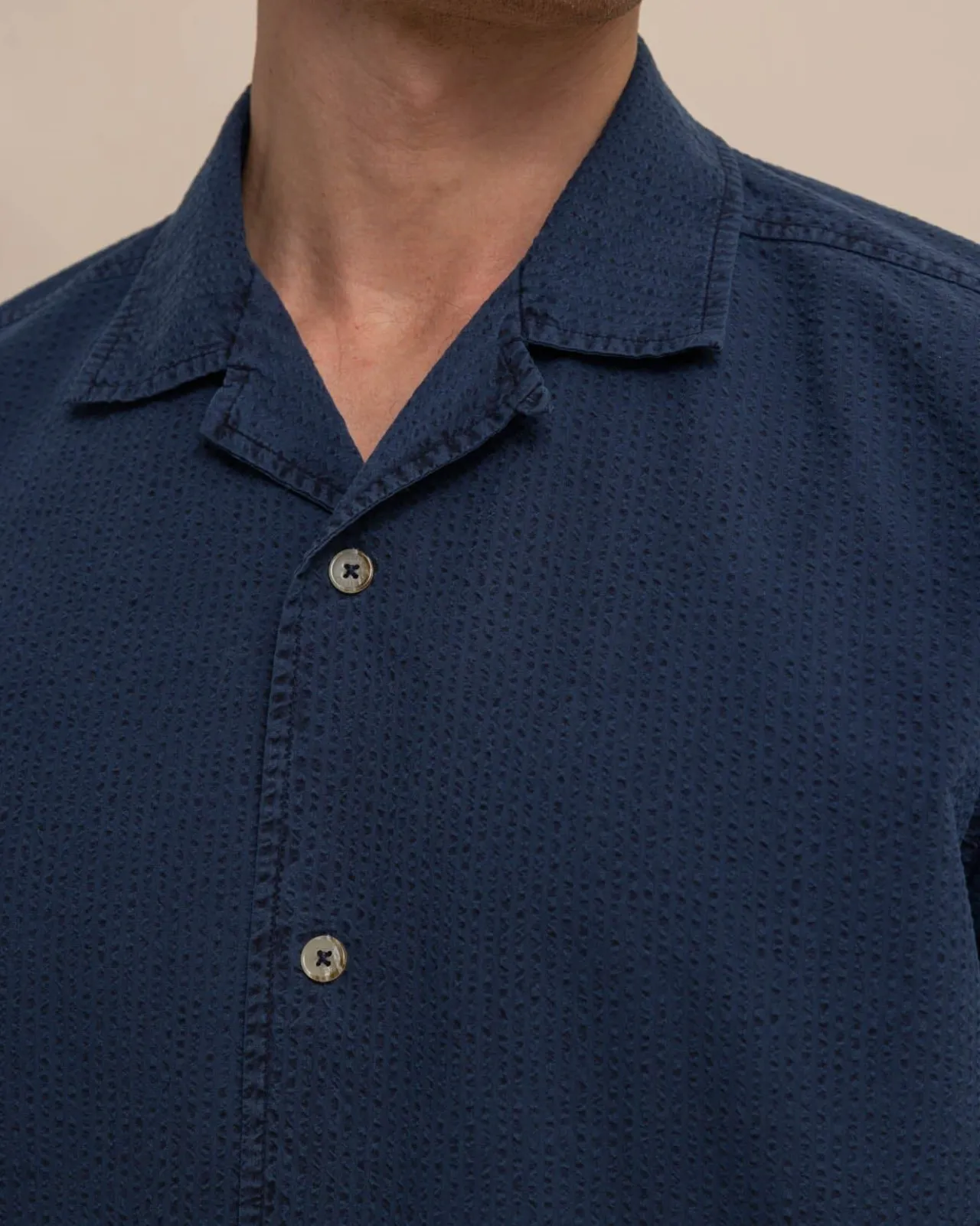 Southern Tide Sun Washed Seersucker Camp Short Sleeve Sport Shirt Outlet